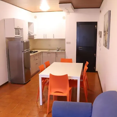 Quadrangolo-gemini Apartman Bibione