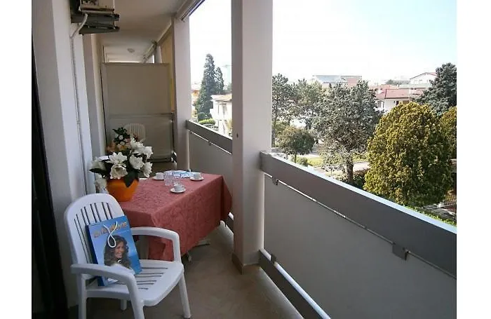 Quadrangolo-gemini Apartman *